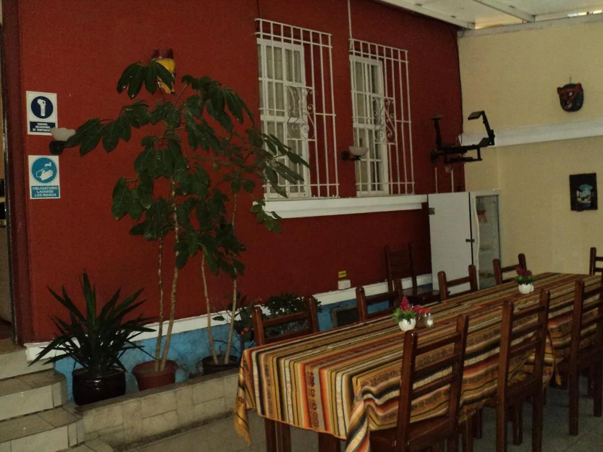 Hostal Bolivar Inn Quito Guest house