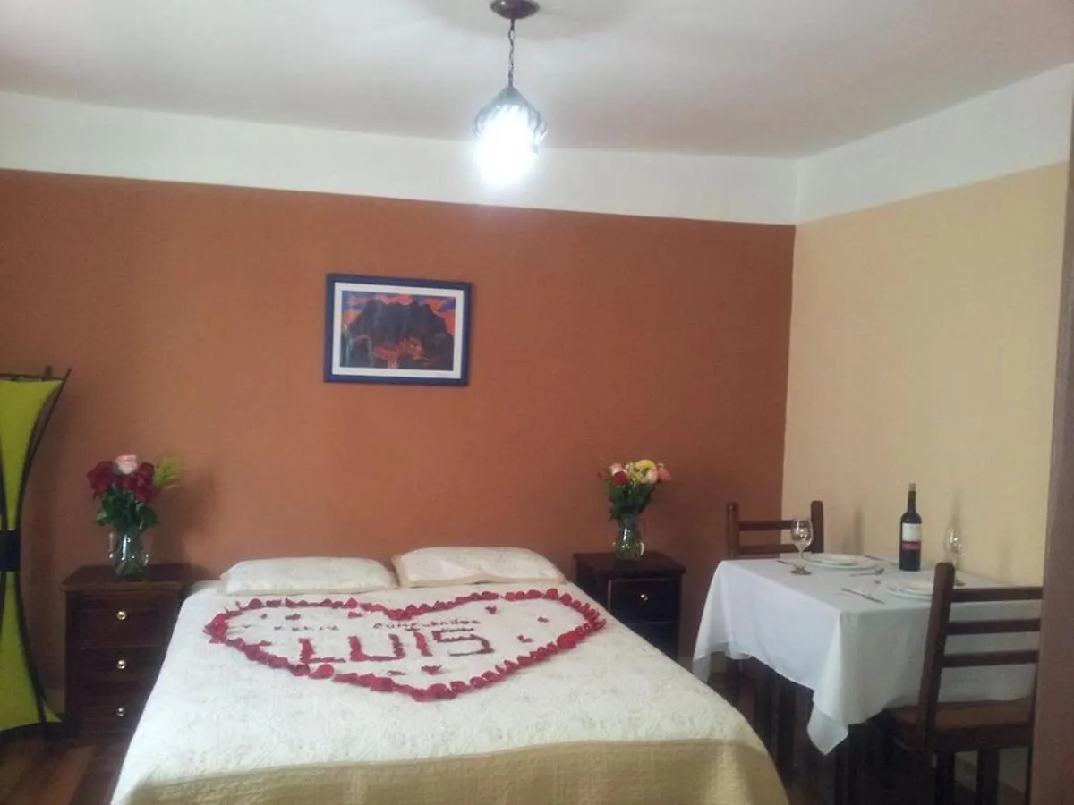Hostal Bolivar Inn Quito 2*,