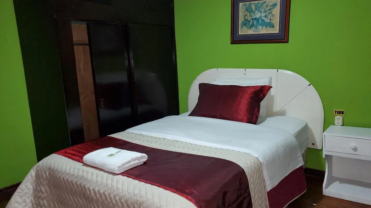 Hostal Bolivar Inn Quito Guest house