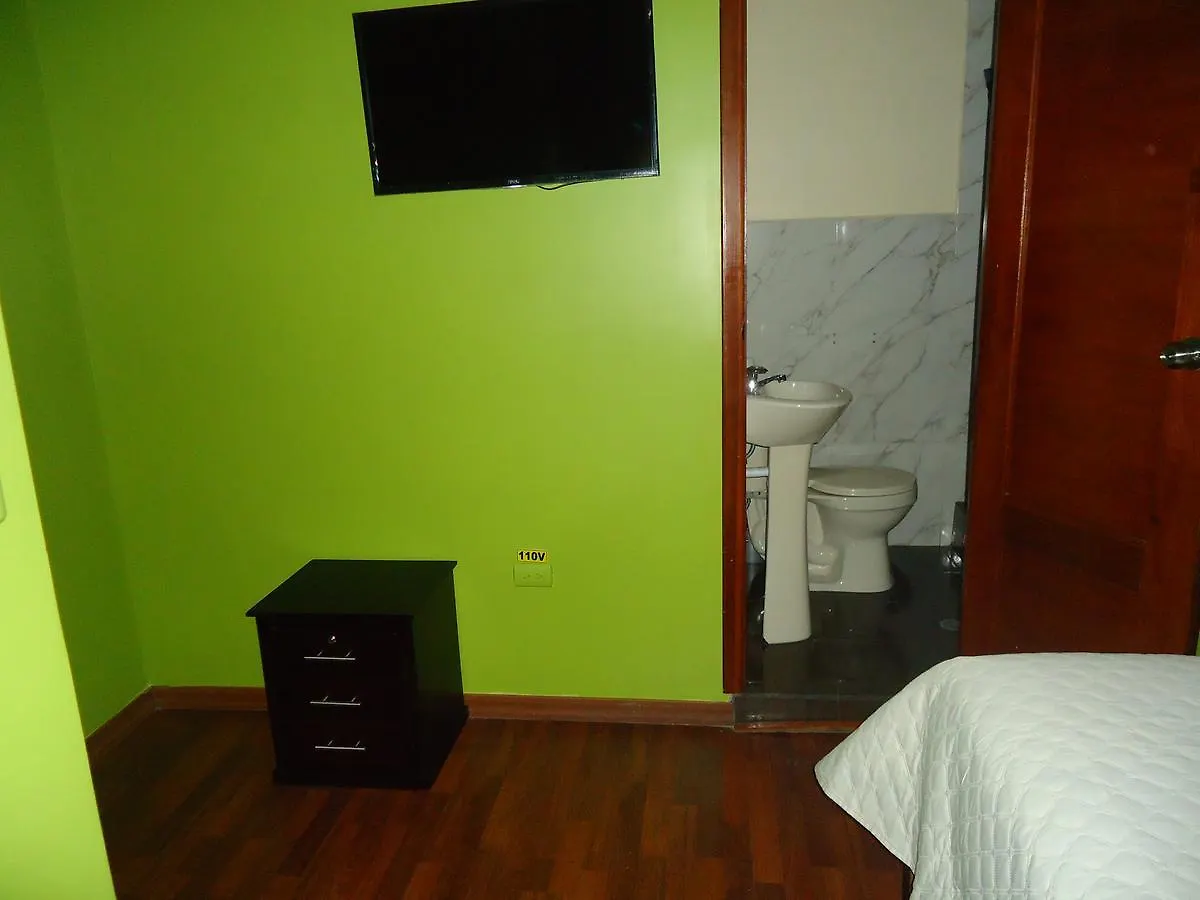 Hostal Bolivar Inn Quito 2*,