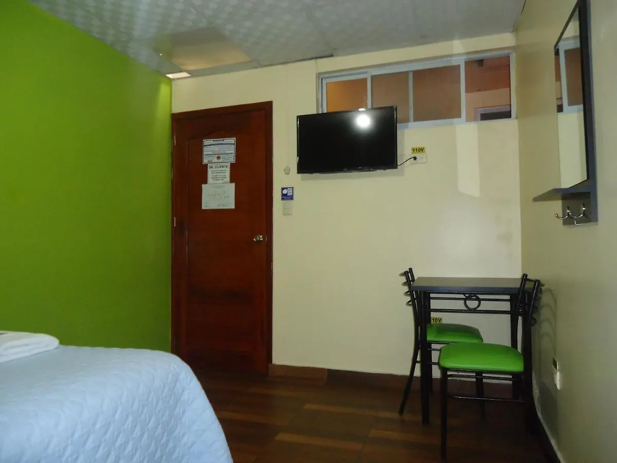 Hostal Bolivar Inn Quito