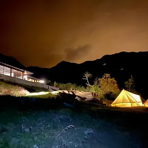 Bed and breakfast Fengari Camp Crater Del Pululahua